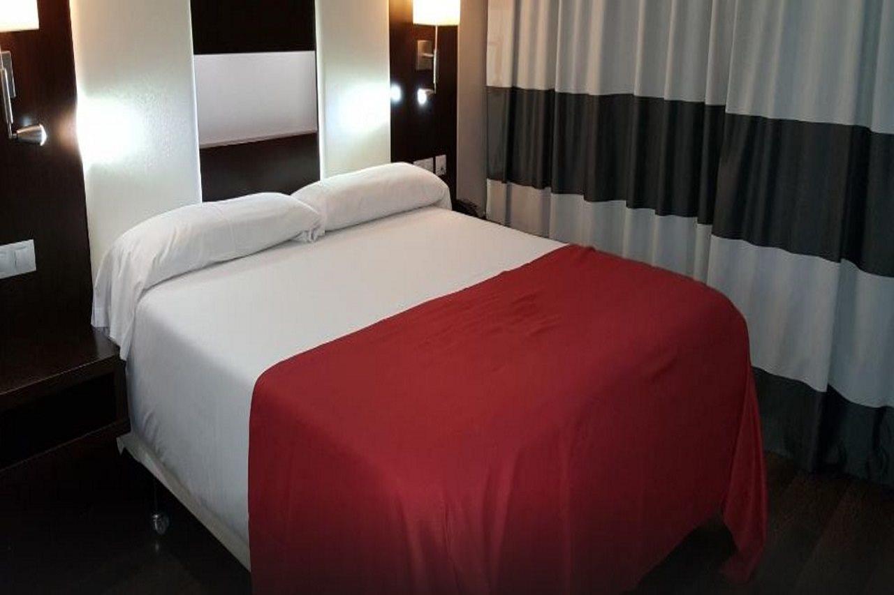 & Olimpica Hotel 4*
