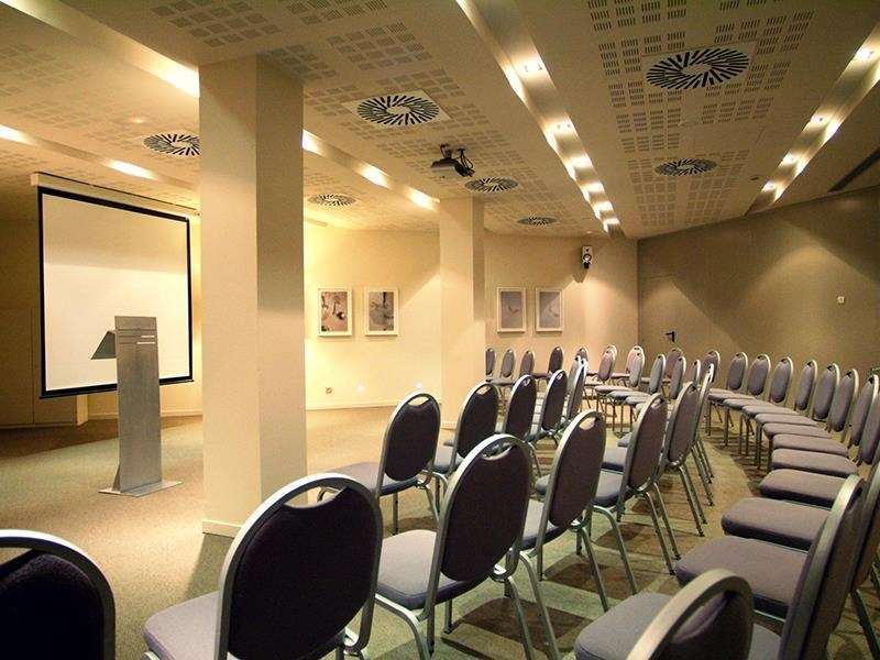 Hotel Sercotel ámister Art 4*