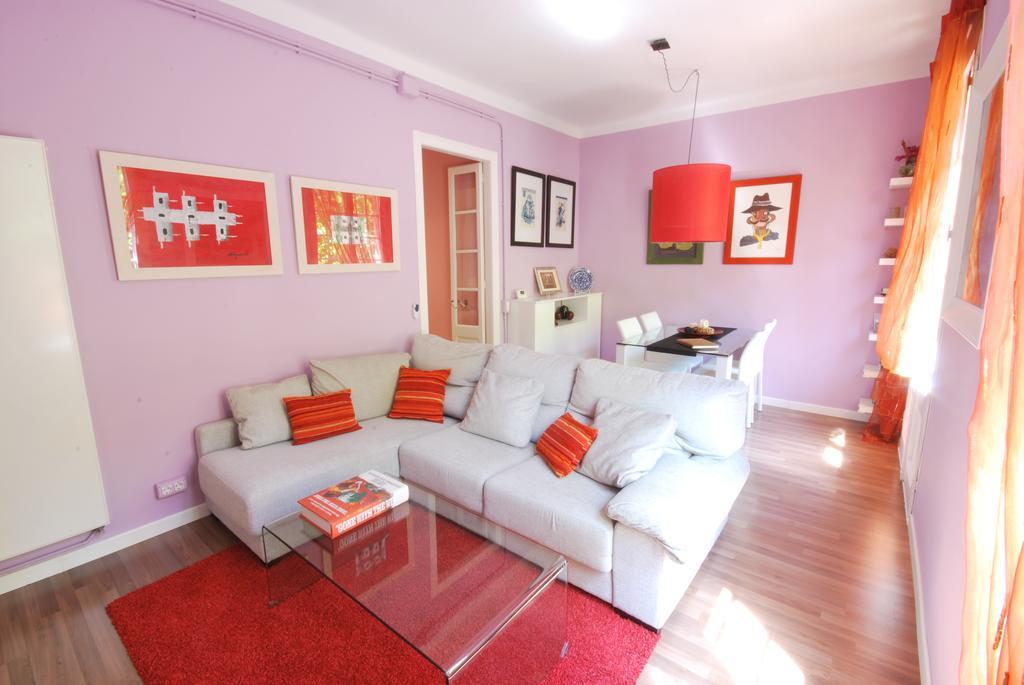 Gaudi Sdb Apartamento *