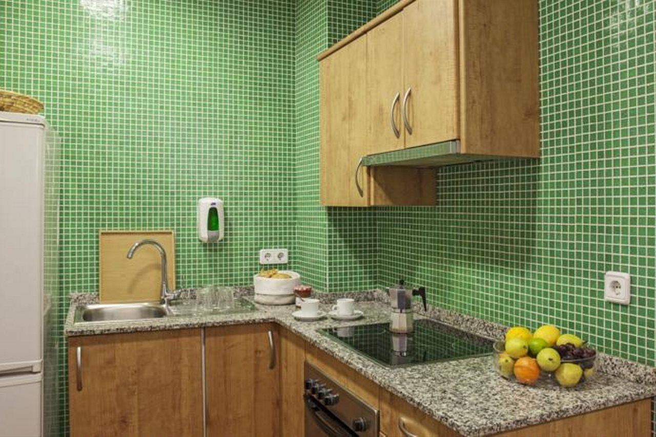 Ainb Ramblas-guardia Apartamento *