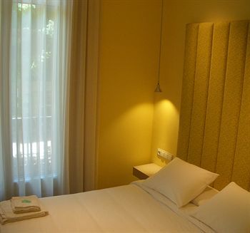 Bachome Terrace 3*