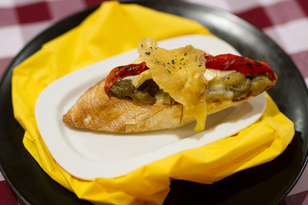 La Fonda Llobera Guest house Barcelona