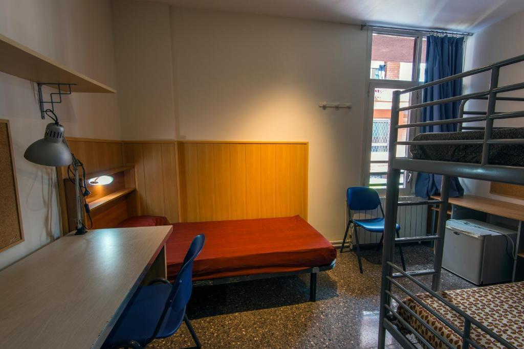 Hostel Residencia Sants Barcelona
