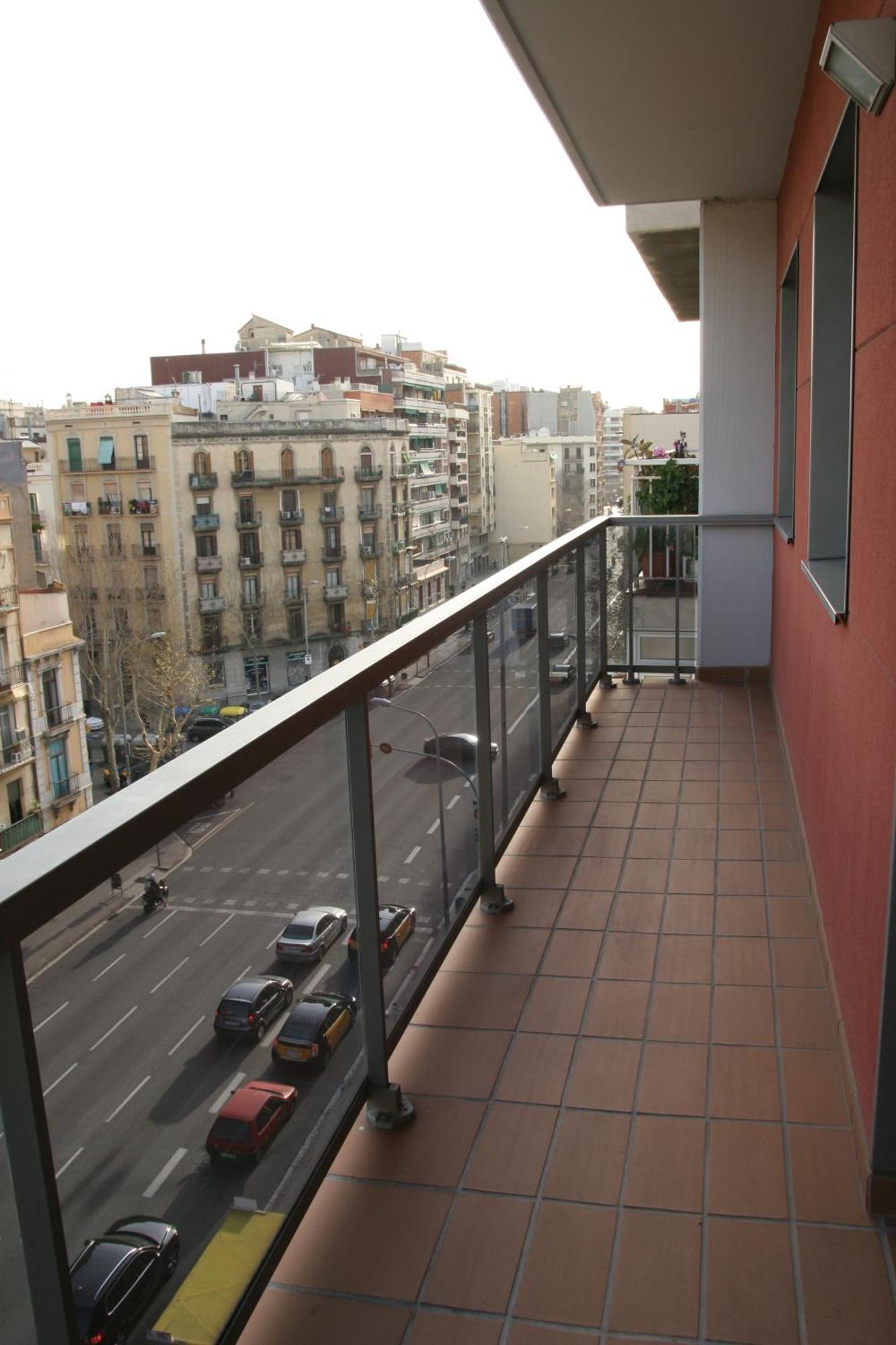 Aparthotel Arago565 2*