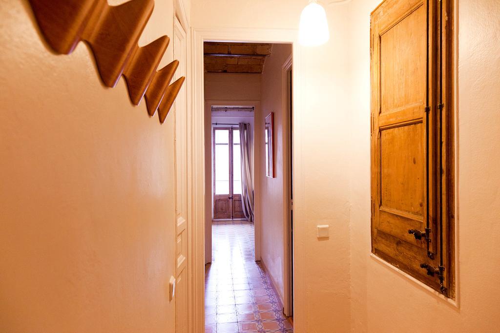 Apartamento Piso En Poblesec Barcelona