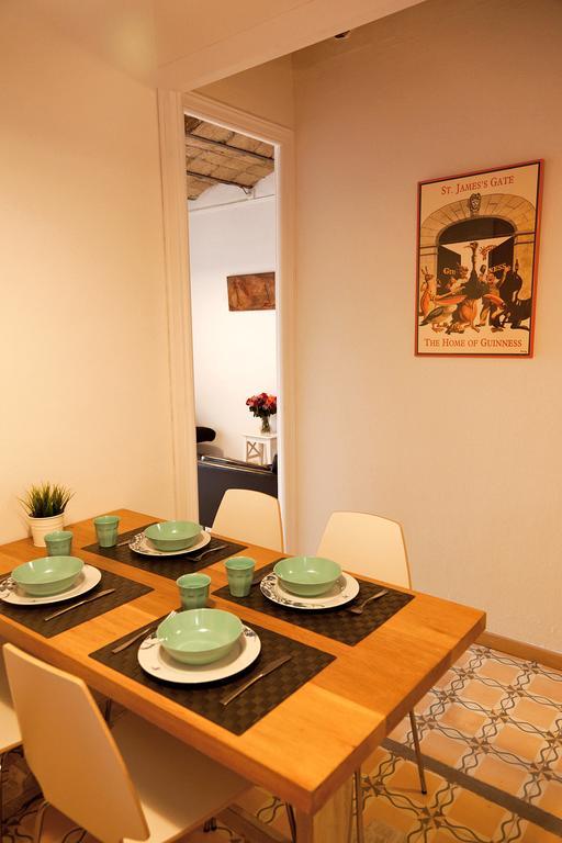 Piso En Poblesec Apartamento *