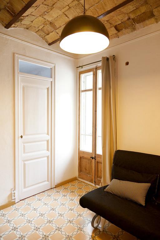 Apartamento Piso En Poblesec