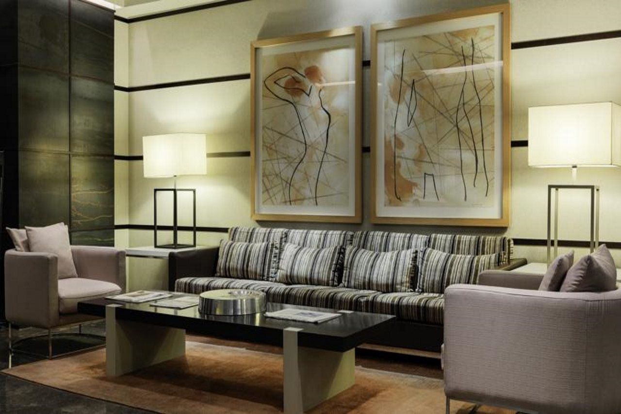 H10 Universitat 4*