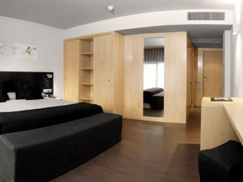 Hotel Onix Liceo 3*