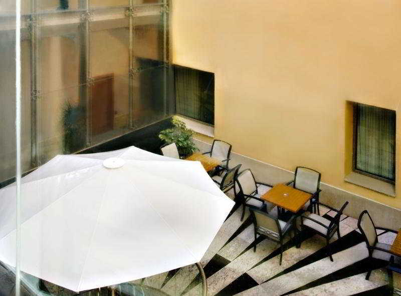 H10 Raco Del Pi Hotel Barcelona