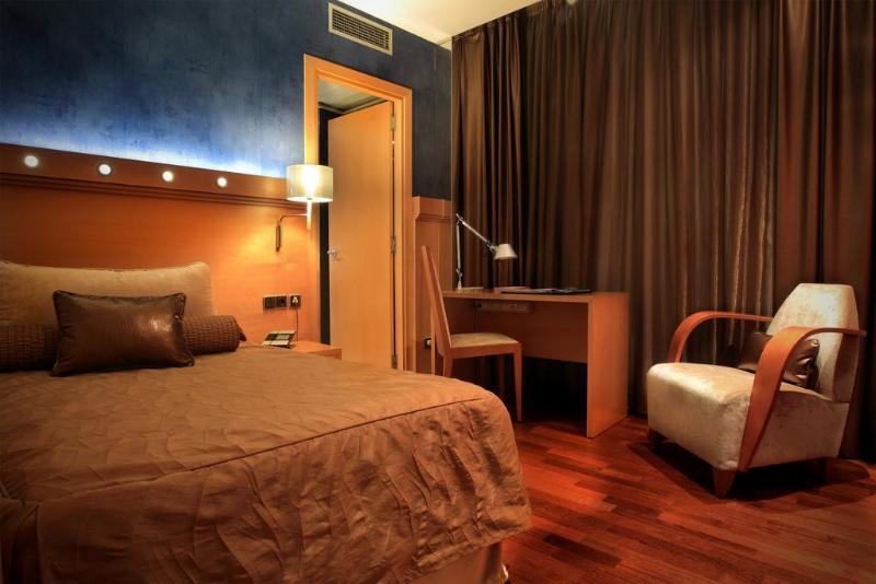 Hotel Sansi Pedralbes 4*