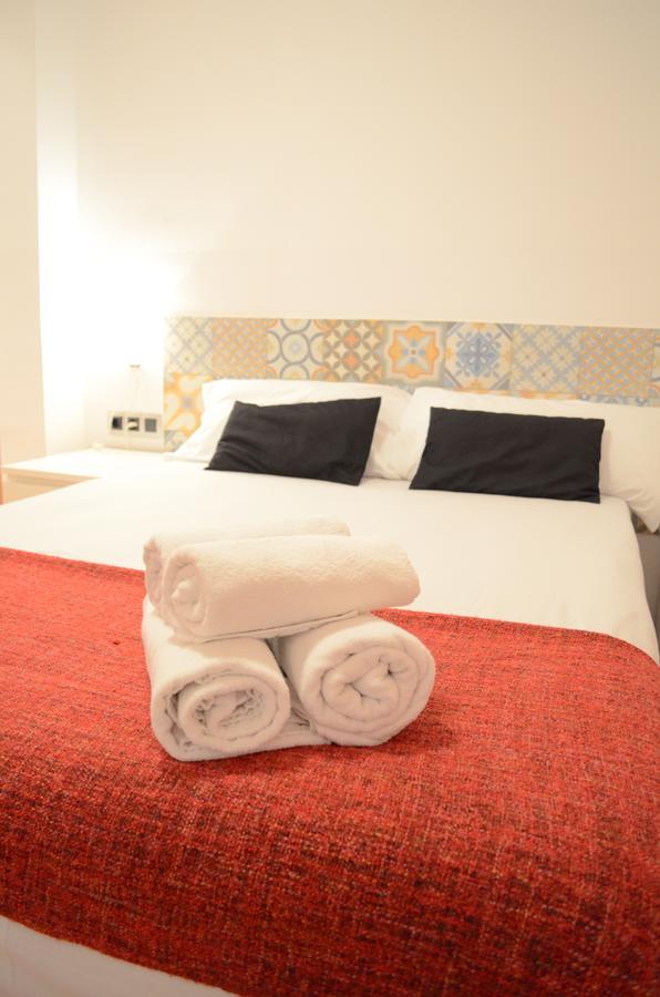 Poble Sec Apartment *