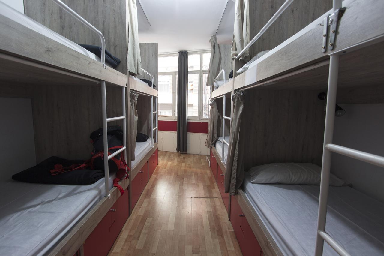 Break N Bed * Barcelona