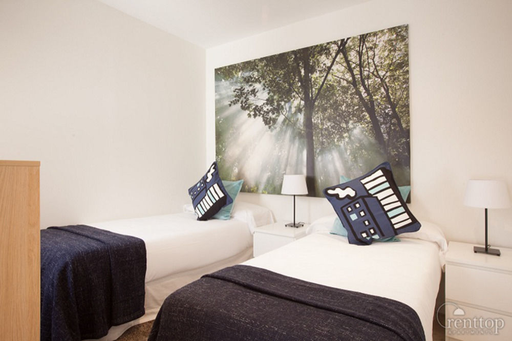 Rent Diagonal-aribau Hotel 3*