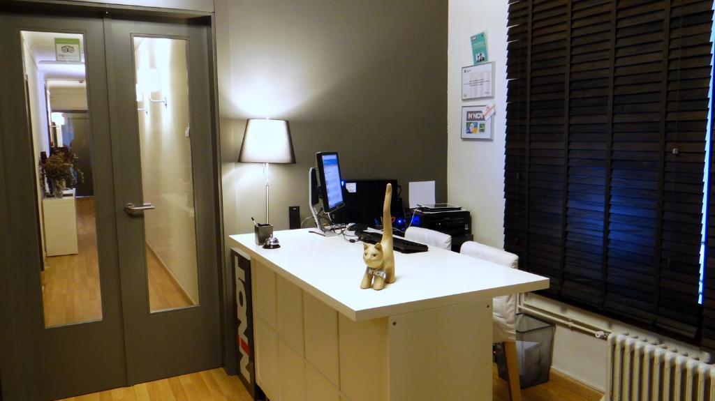 El Ninot Hostal Barcelona