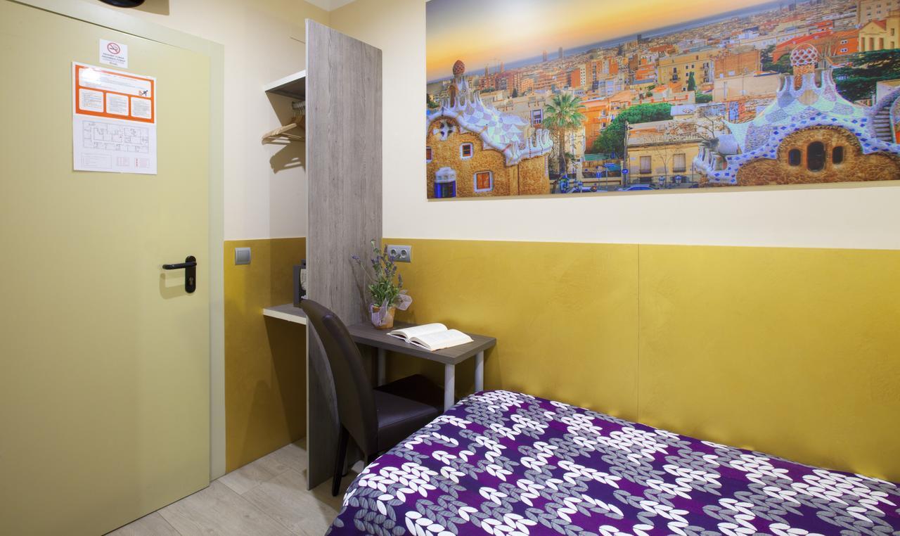Hostal Barcelona Pensión 2*