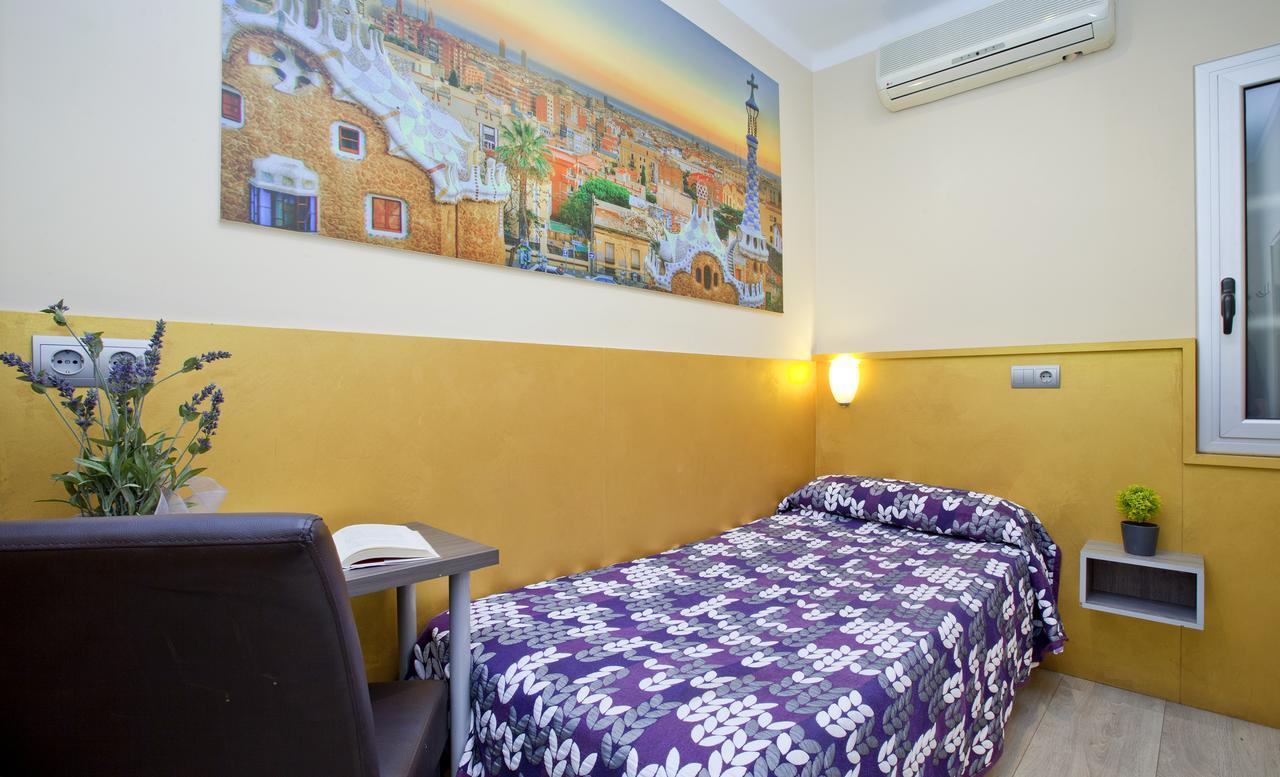 Hostal Barcelona Pensión 2*