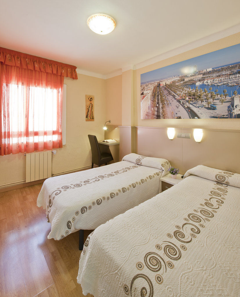Pensión Hostal Barcelona 2*