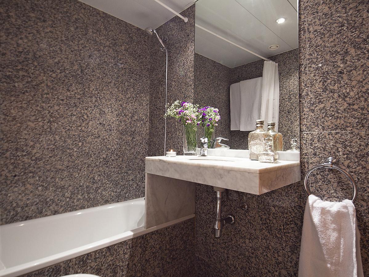 Rentals - Penthouse With Terrace * Barcelona