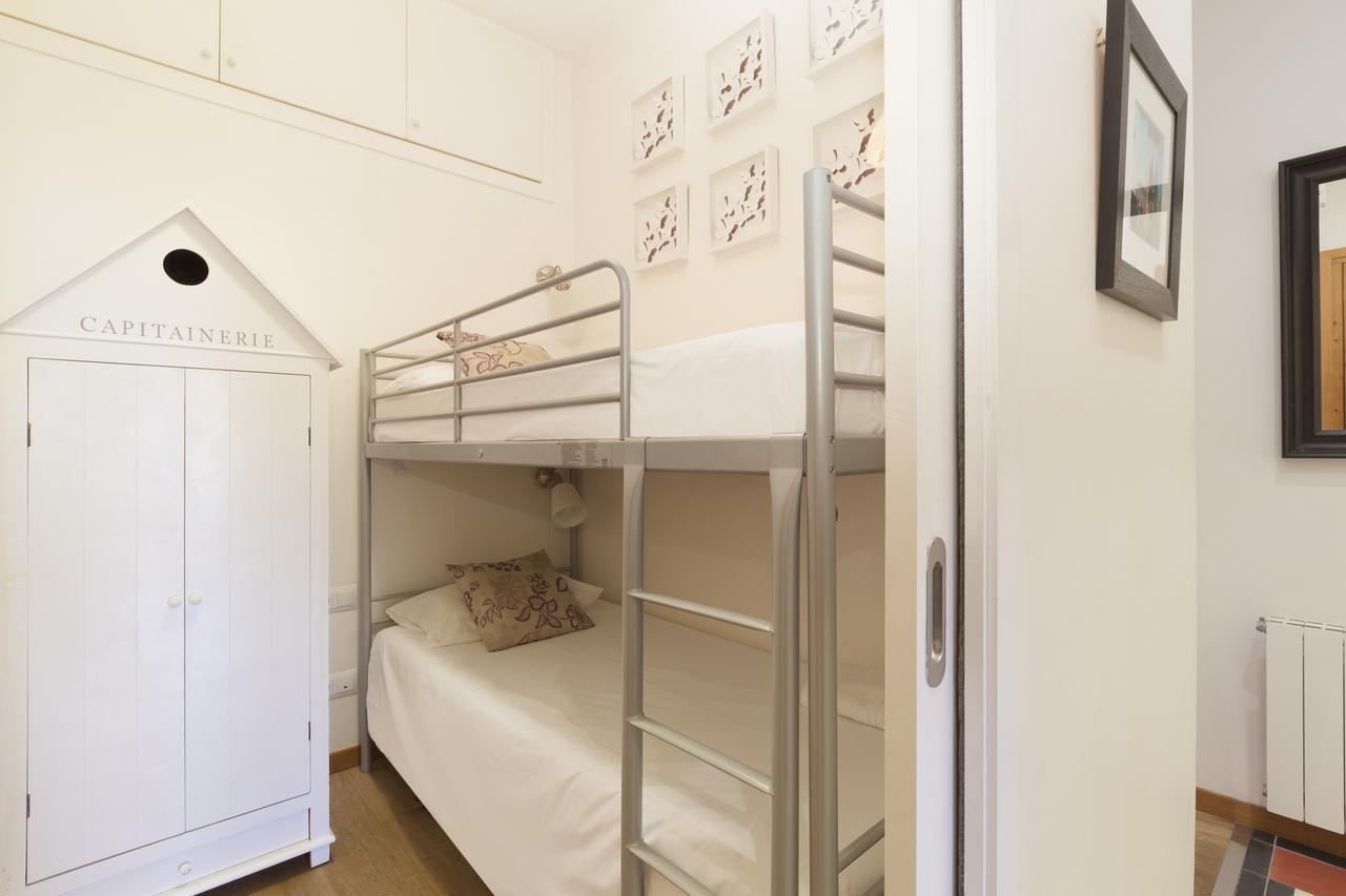Apartment Akira Flats Roger De Flor Chic Barcelona
