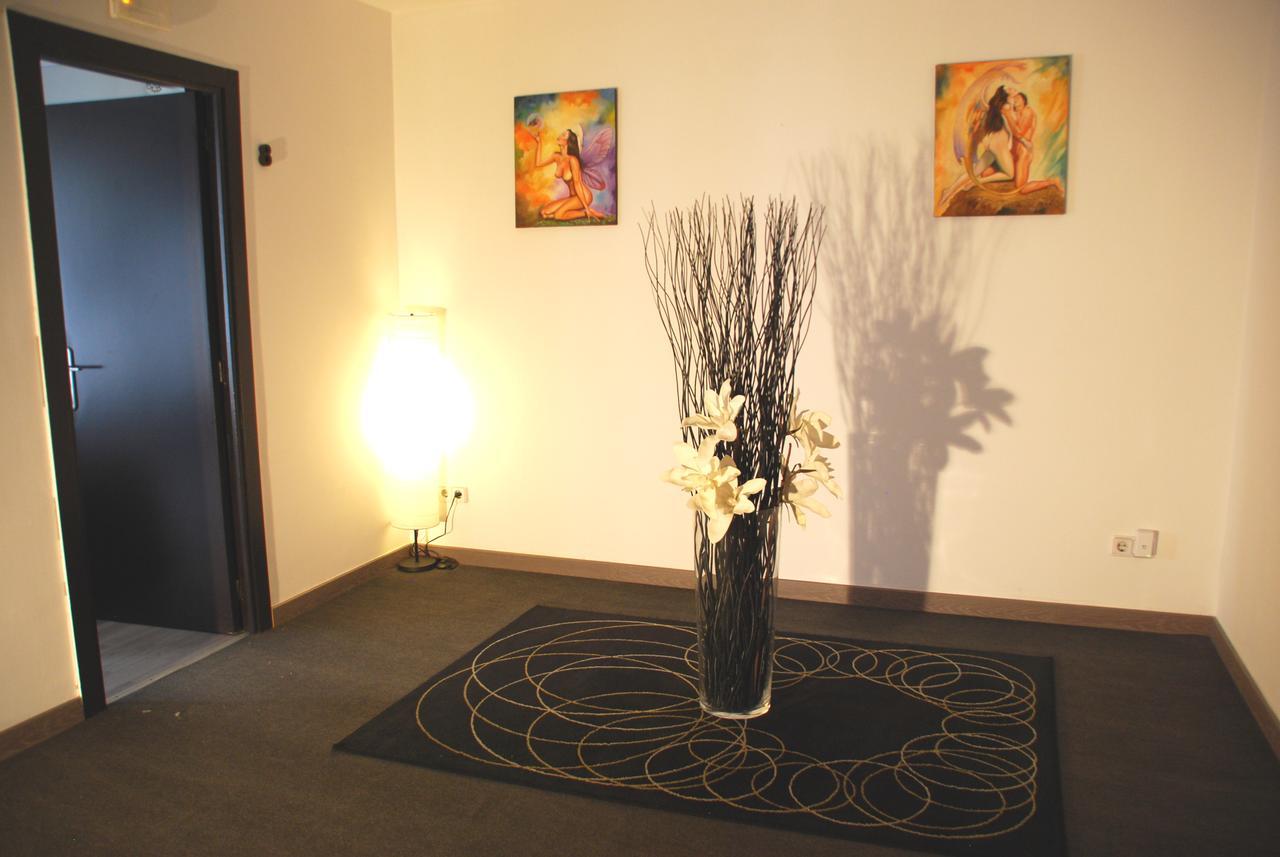 Casita Amarilla Barcelona