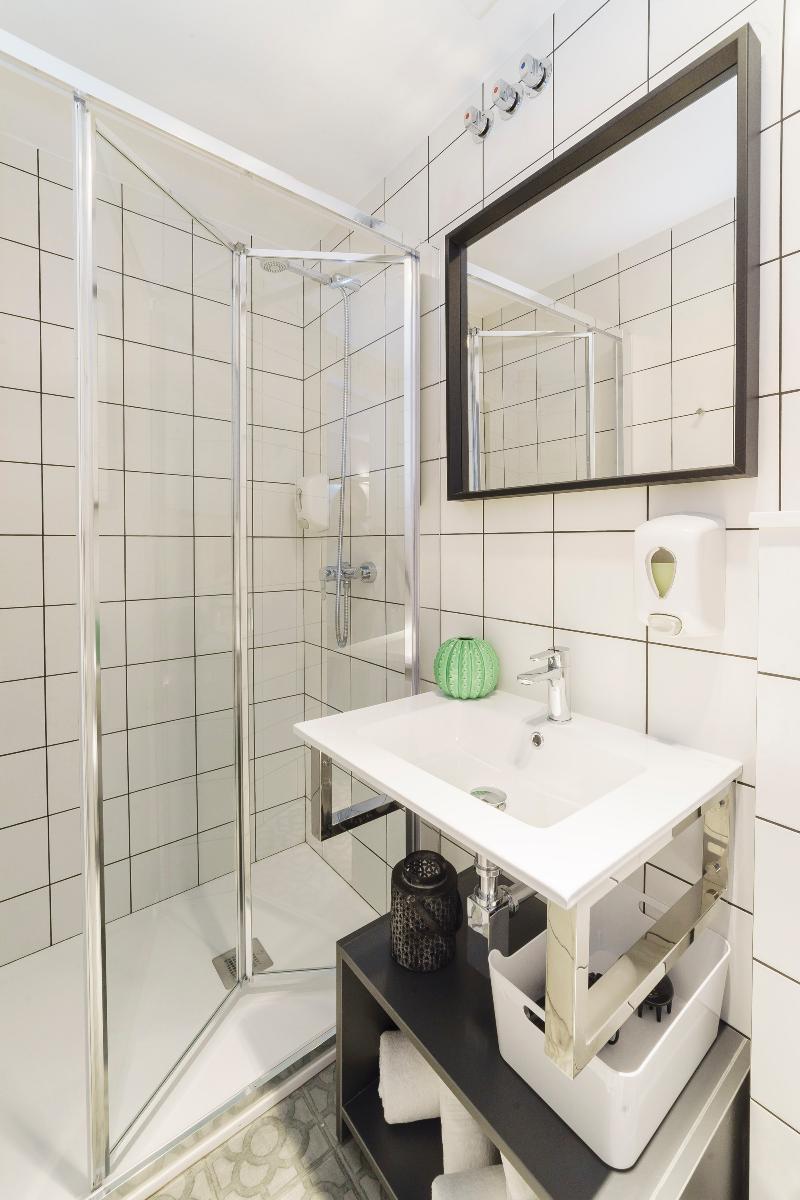 Bypillow Wander (Adults Only) Guest house Barcelona