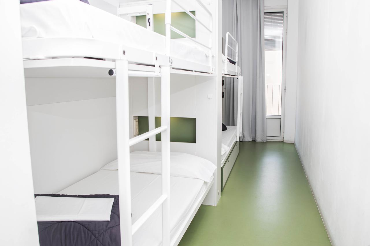 Sant Jordi Rock Palace Hostal *