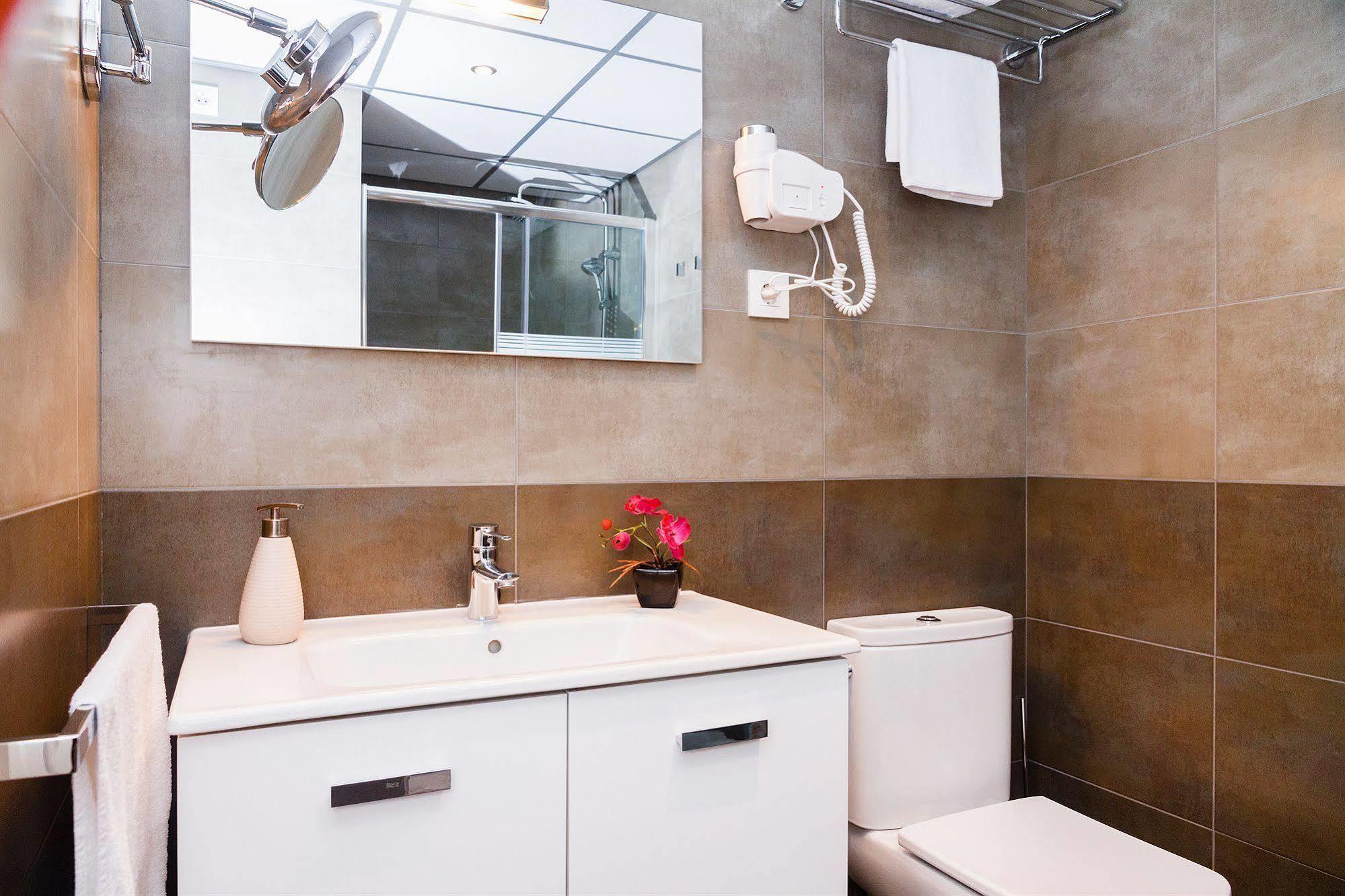 Feelathome Plaza Apartamento