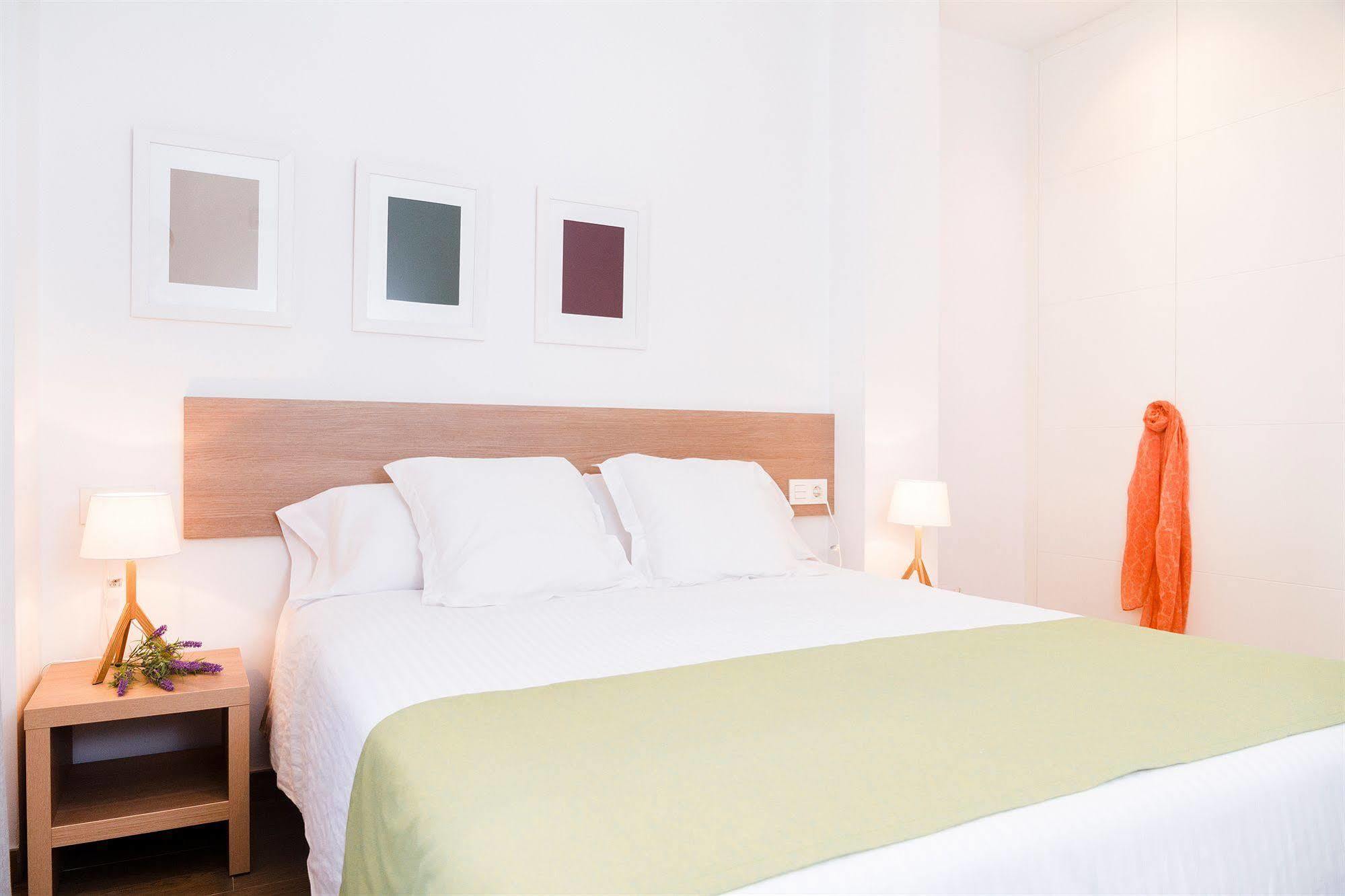 Feelathome Plaza Apartamento