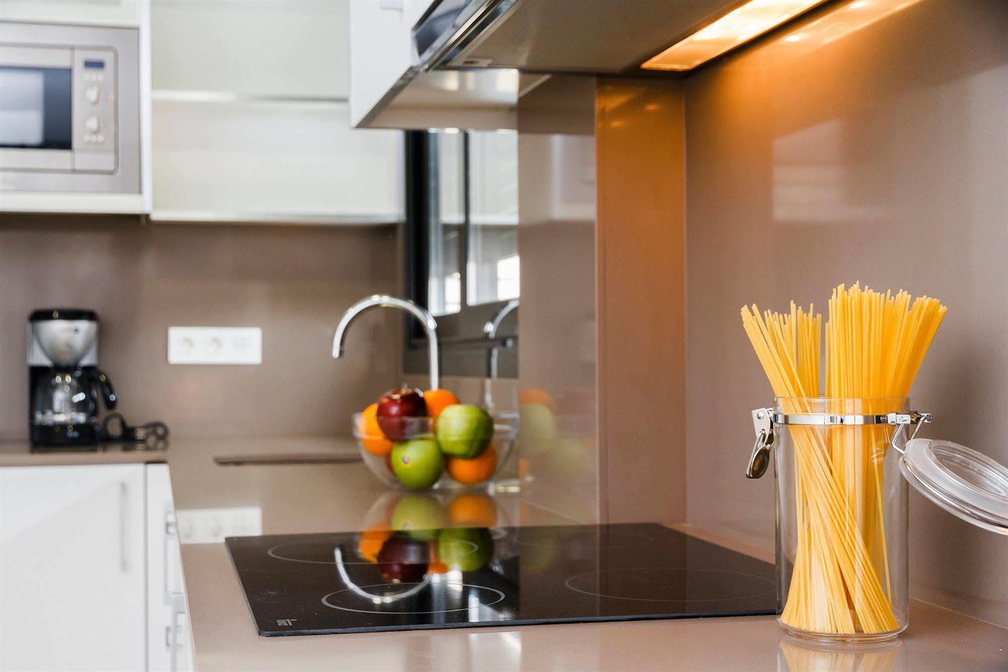 Feelathome Plaza Apartamento