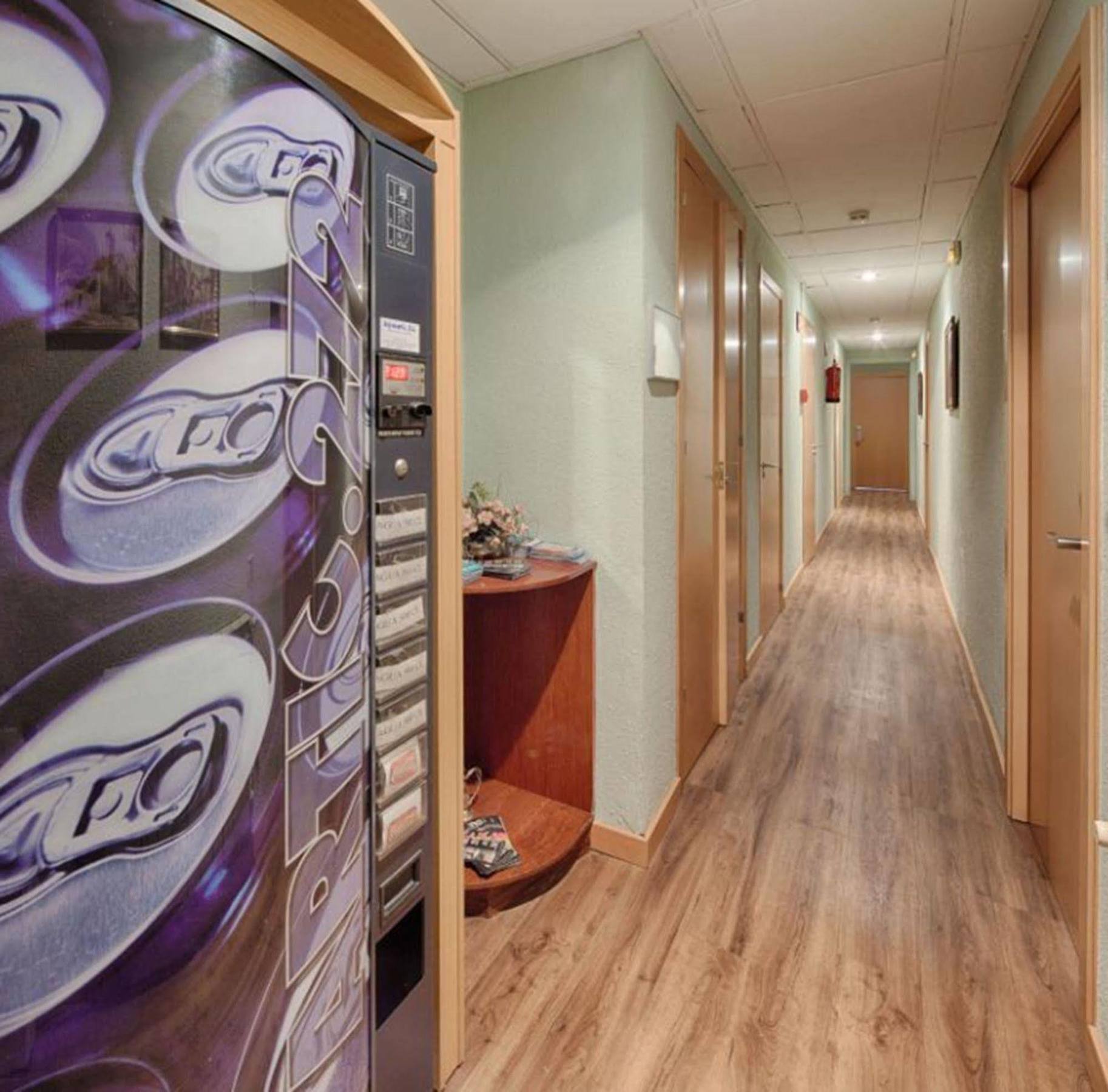 Hotel Lyon *