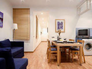 Apartment Sagrada266 By Chicstays