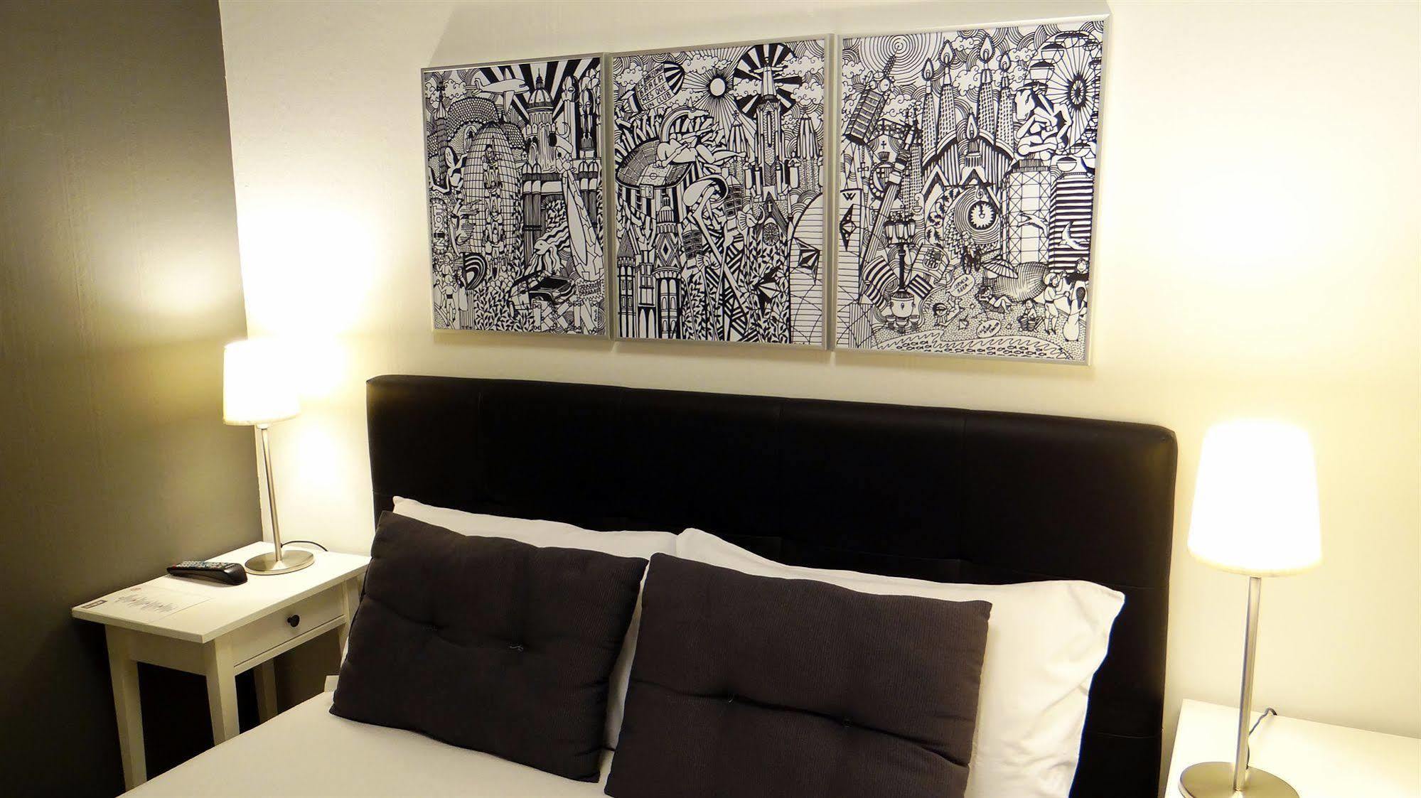 Hostal El Ninot *