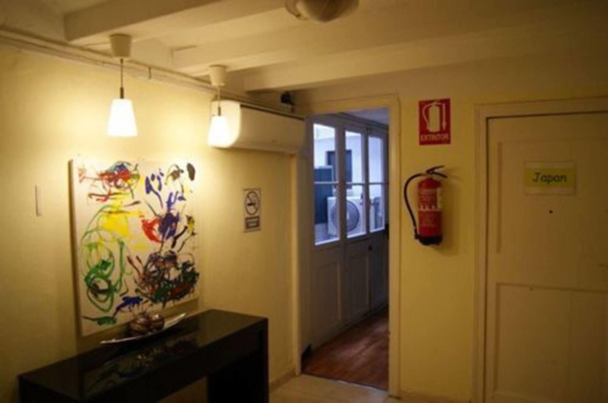Hotel Serenity Gotic 2*