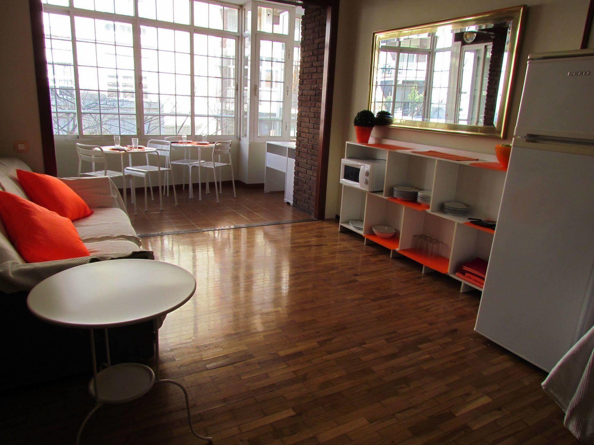 Guest house Seven *