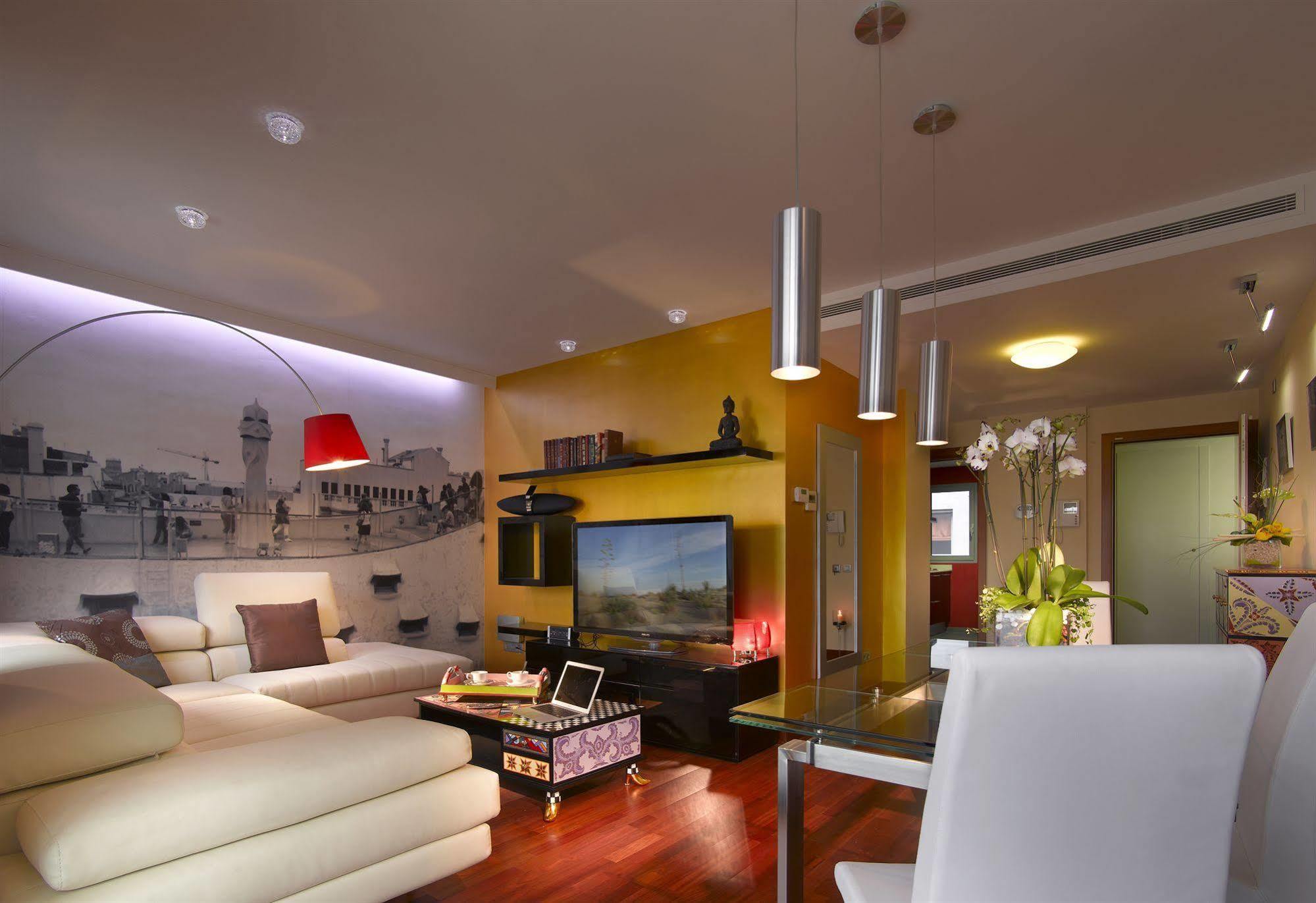 Castro Exclusive Residences Sagrada Familia Apartahotel 5*