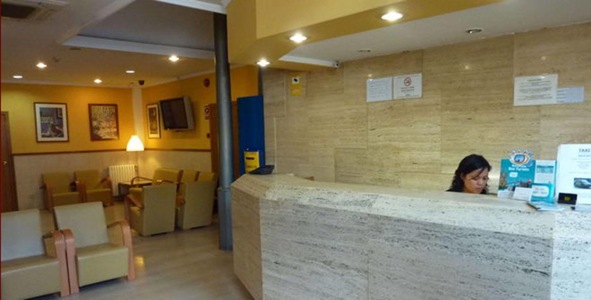 Hotel Roma Reial *