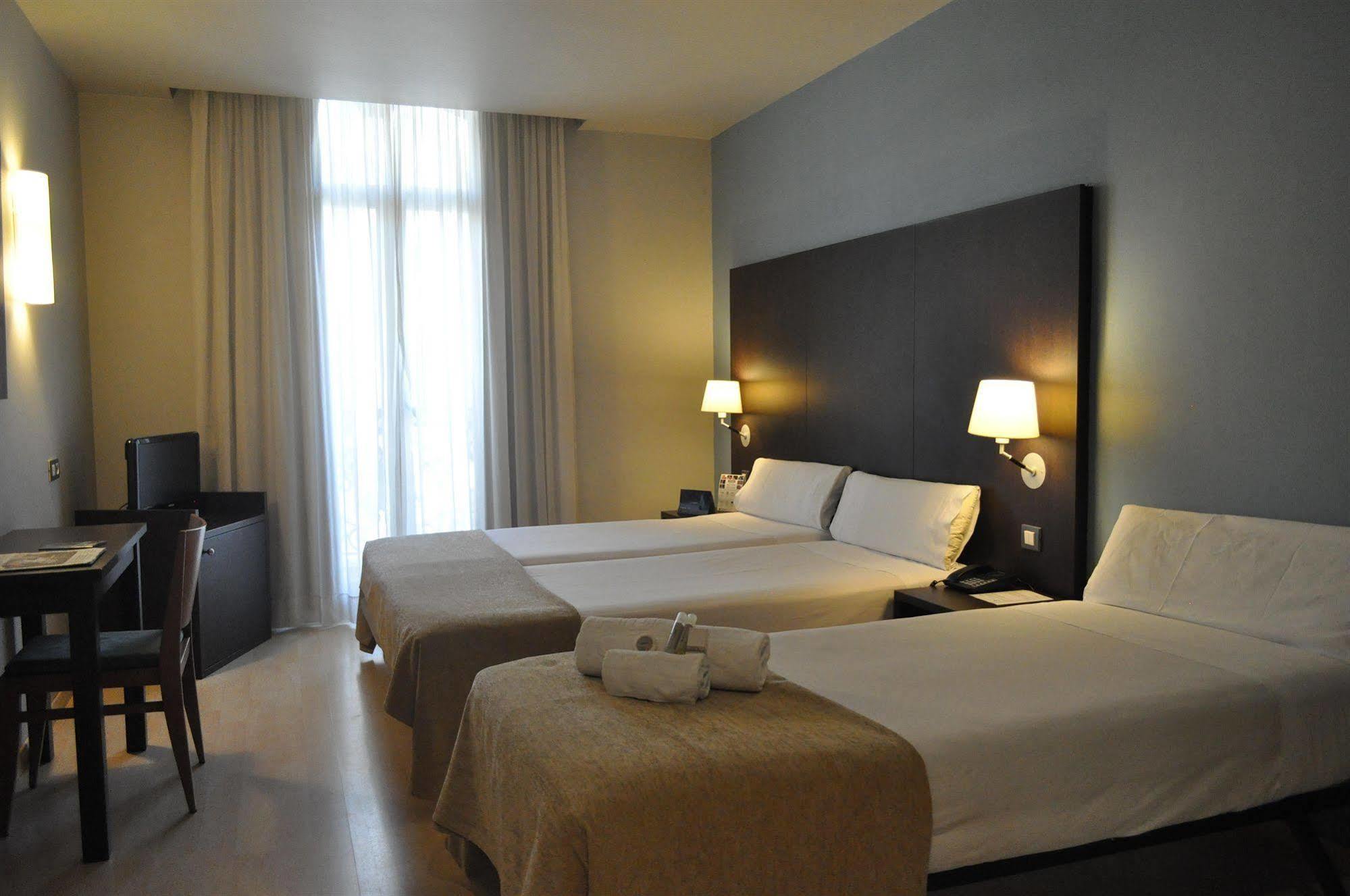 Oriente Atiram 3* Barcelona