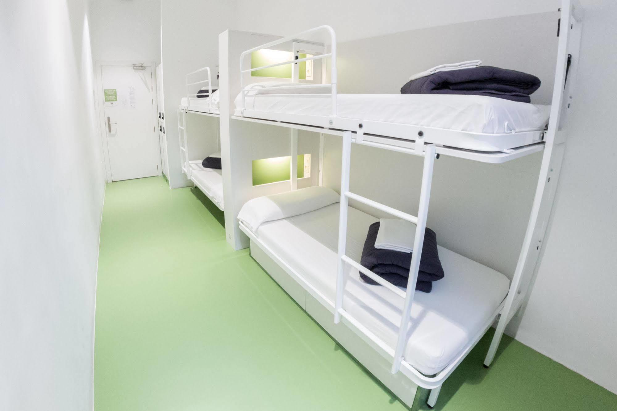 Hostal Sant Jordi Rock Palace *