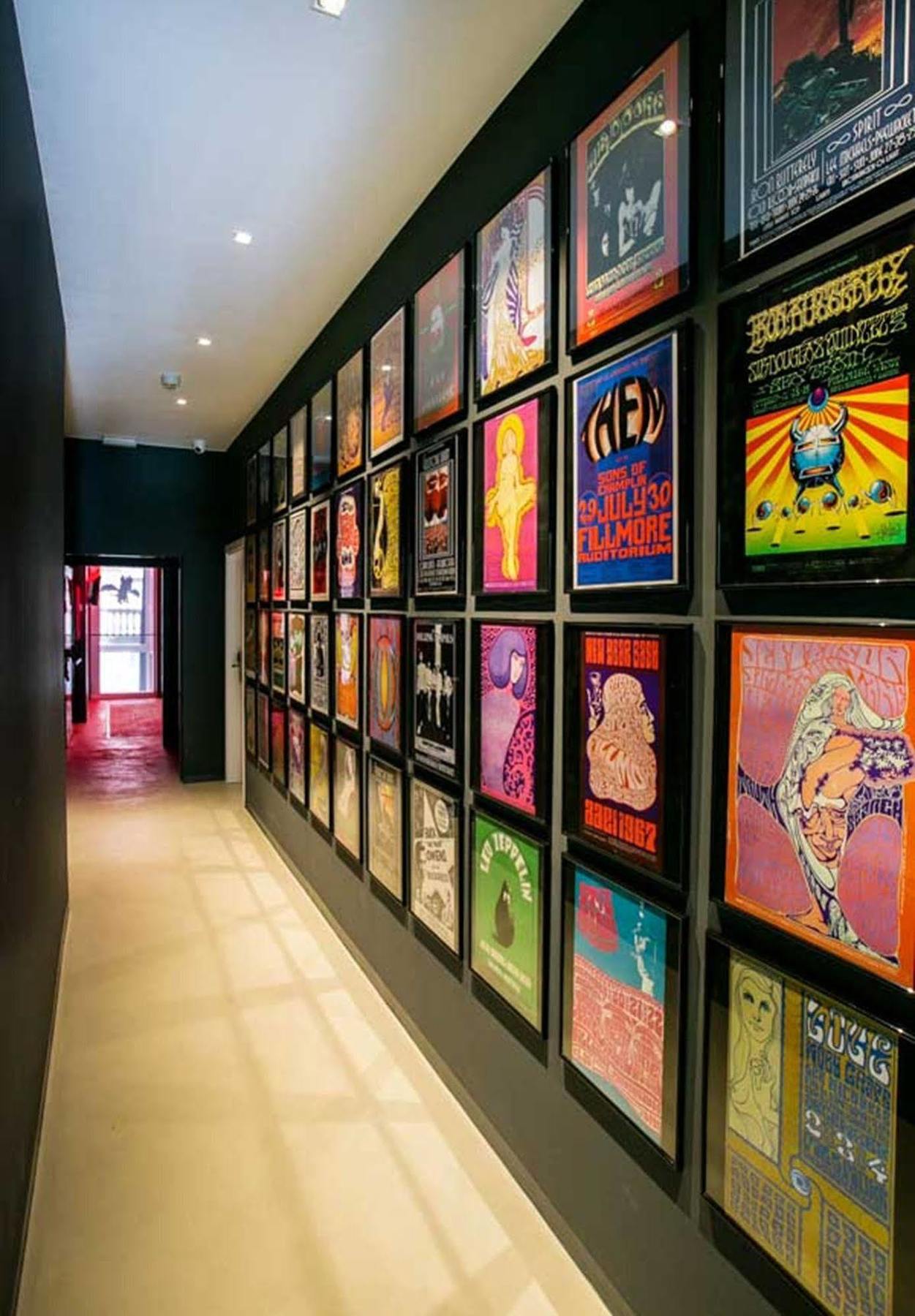 Hostal Sant Jordi Rock Palace