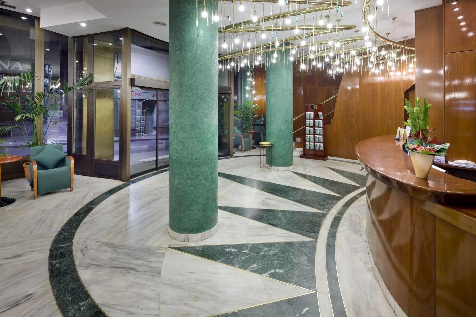 Hotel Gótico 4*