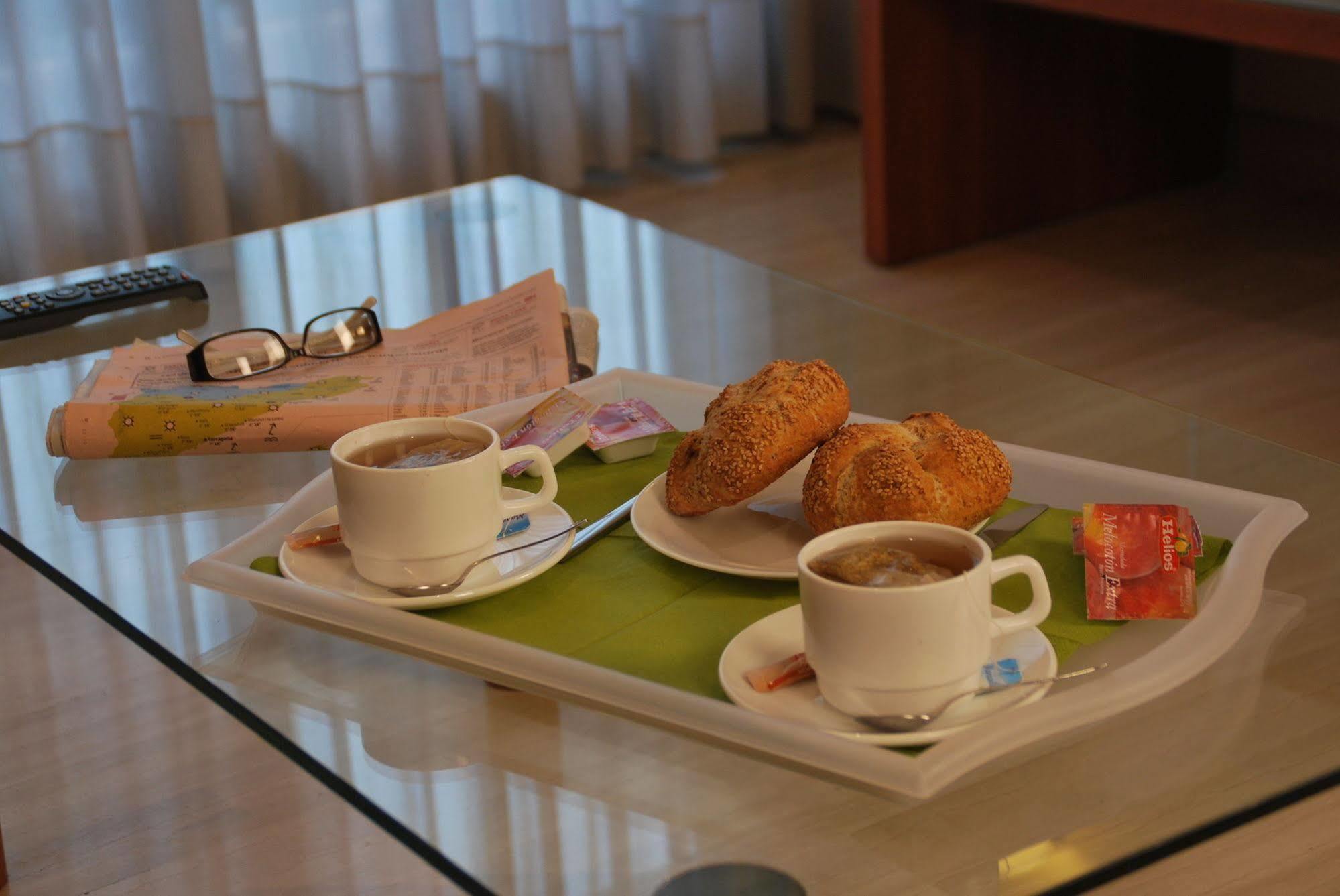 Aparthotel Arago565 2*