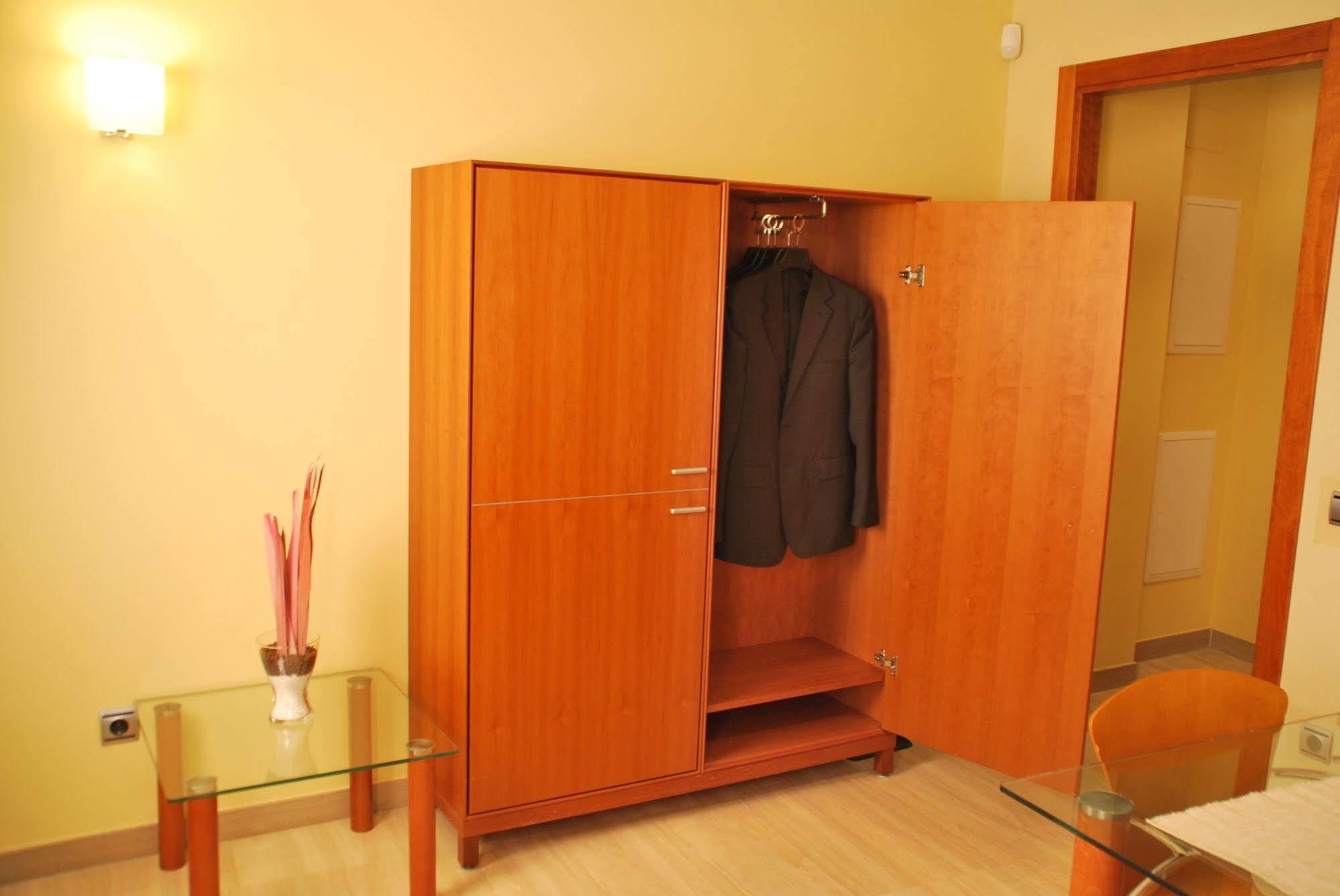 Aparthotel Arago565 2*