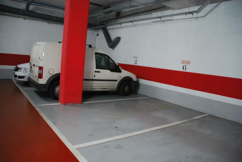 Aparthotel Arago565 2*