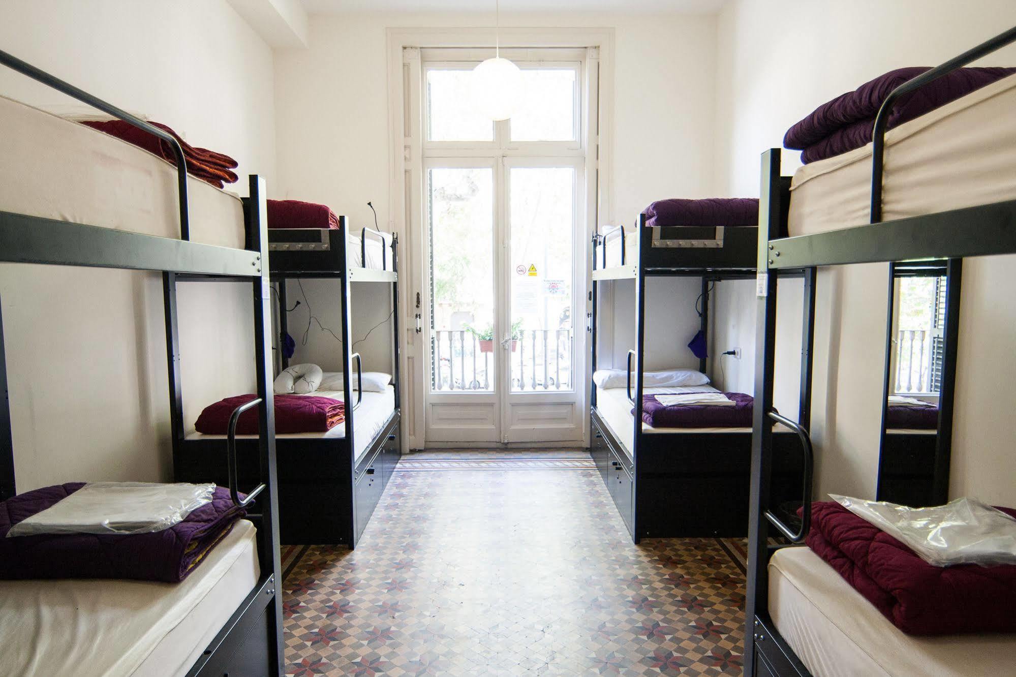 Hostal 360 Borne *