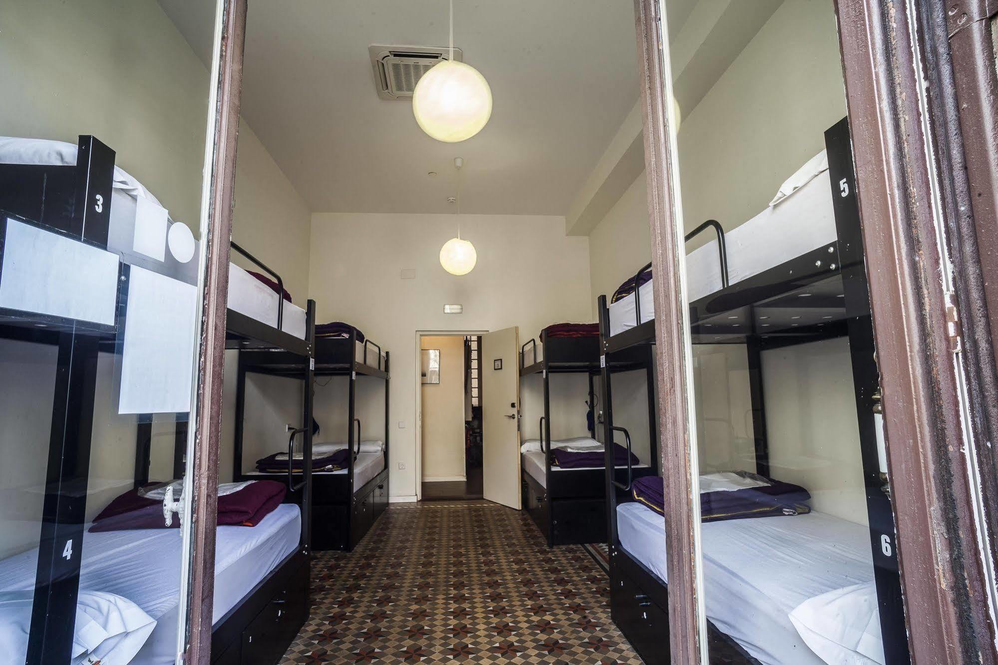 Hostal 360 Borne *