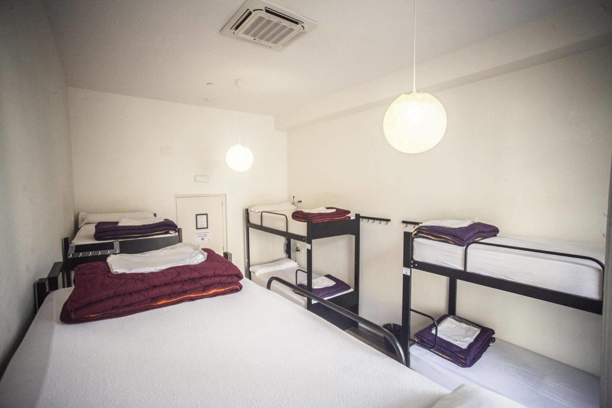 Hostal 360 Borne