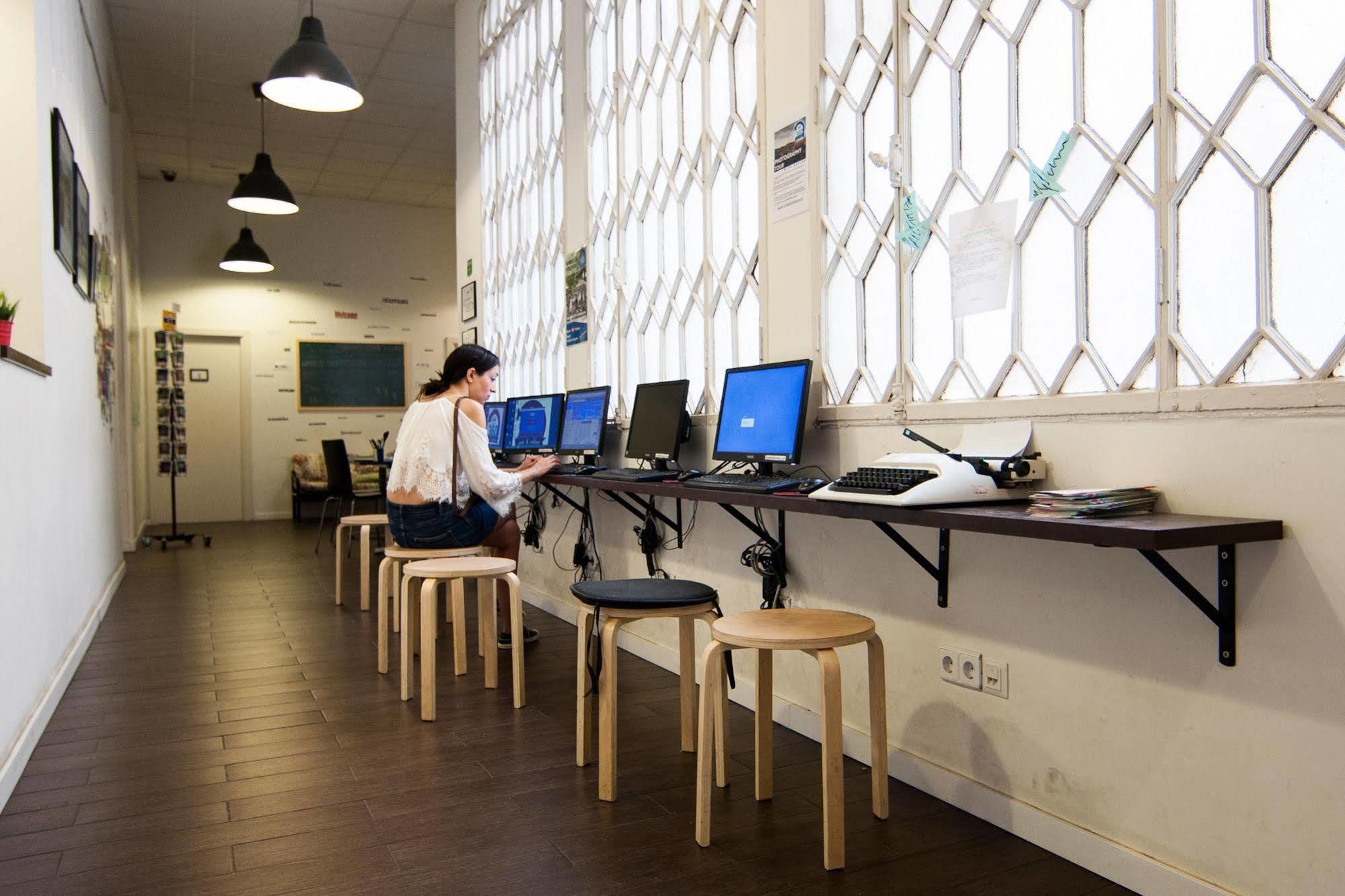 360 Borne Hostal Barcelona
