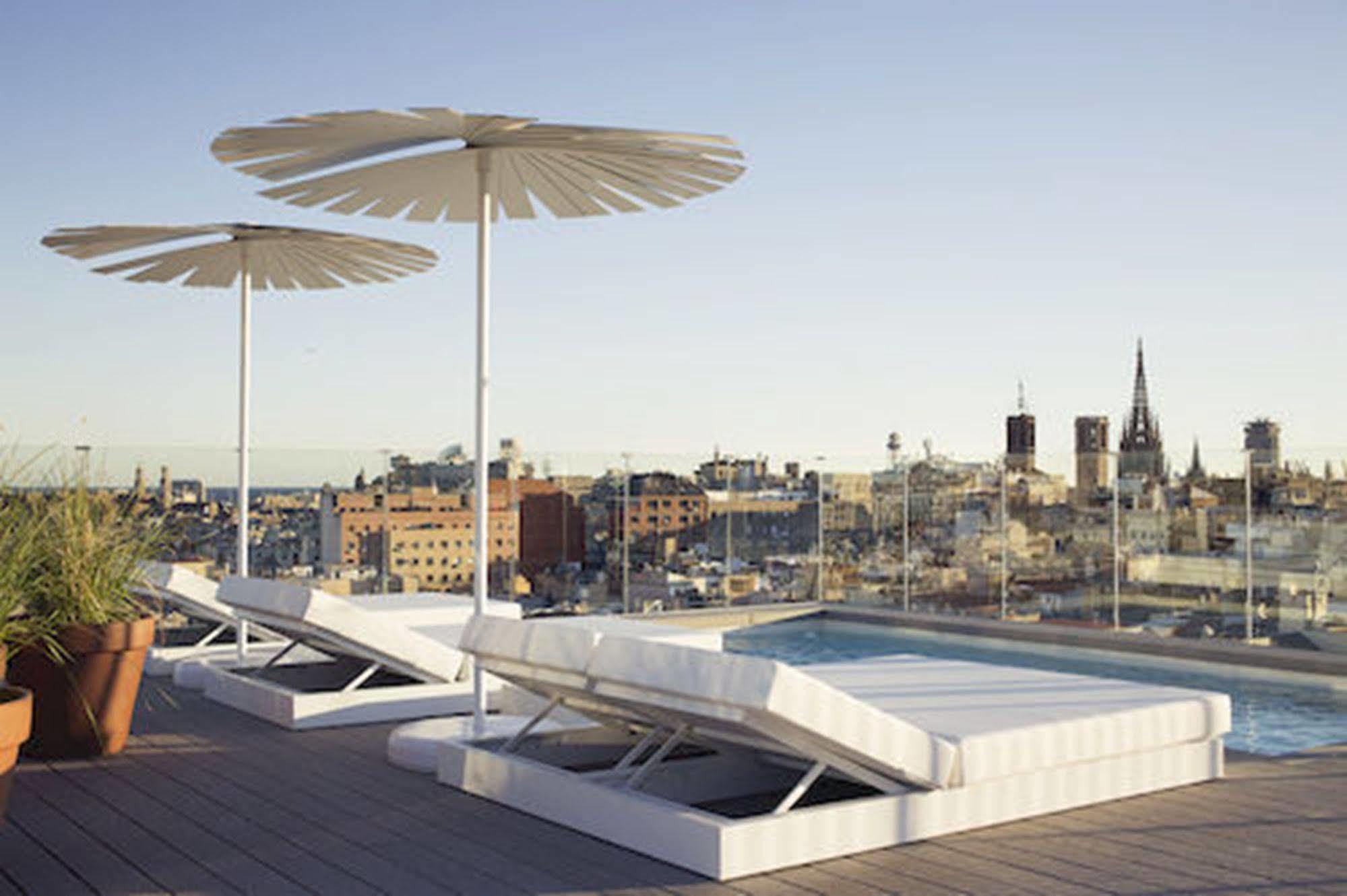 Hotel Yurbban Trafalgar 3*