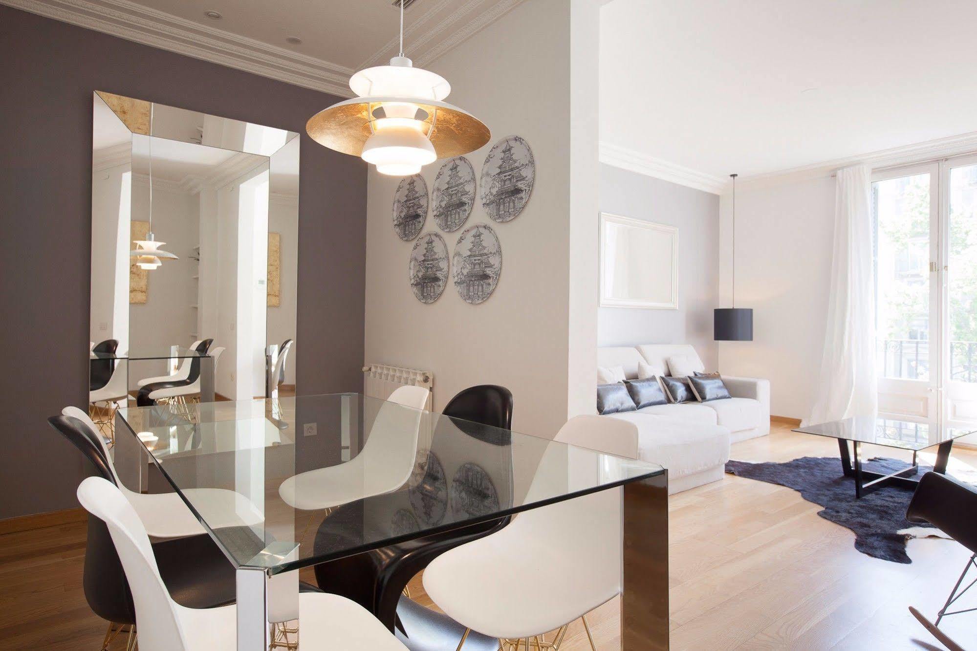 Rent Diagonal-aribau Hotel Barcelona